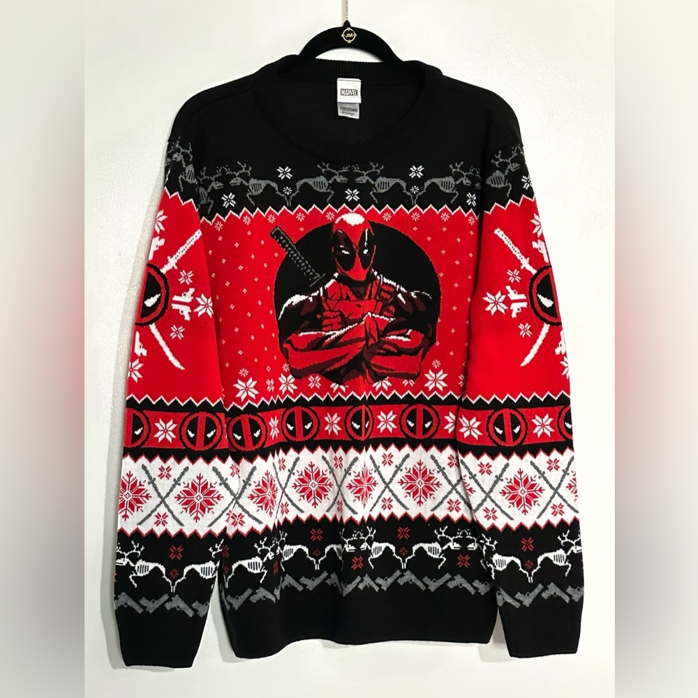 Deadpool Sweater NWOT XL (Unisex) - Picture 5 of 9